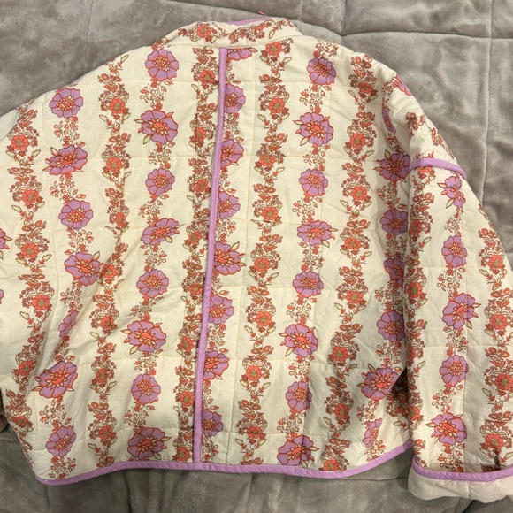 Free People Floral Quilted Puffer Jacket - Cream and Pink - Picture 3 of 4